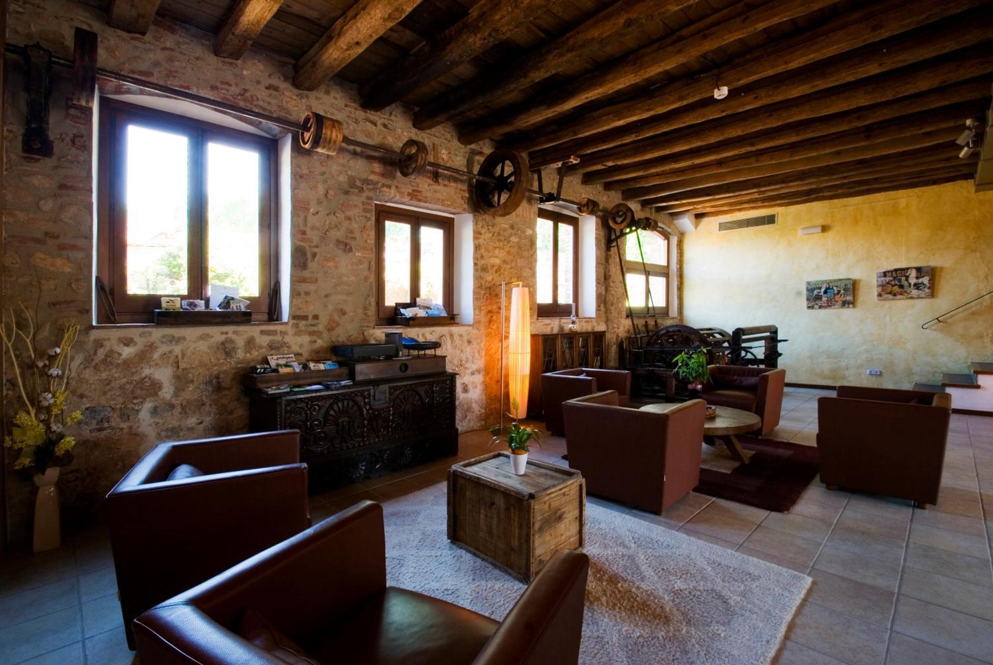Hotel Moli De La Torre Бигес-и-Риельс Экстерьер фото